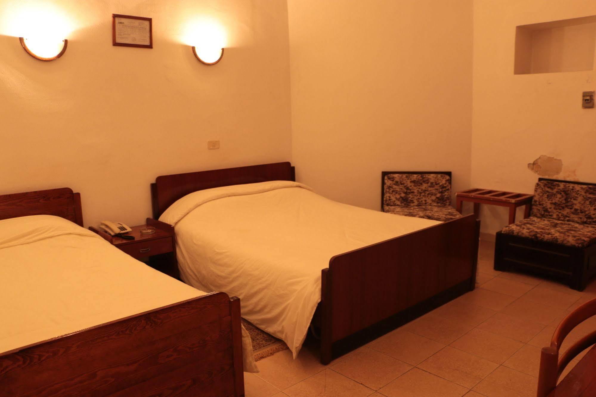 Hotel Saint Georges Tunis Ngoại thất bức ảnh