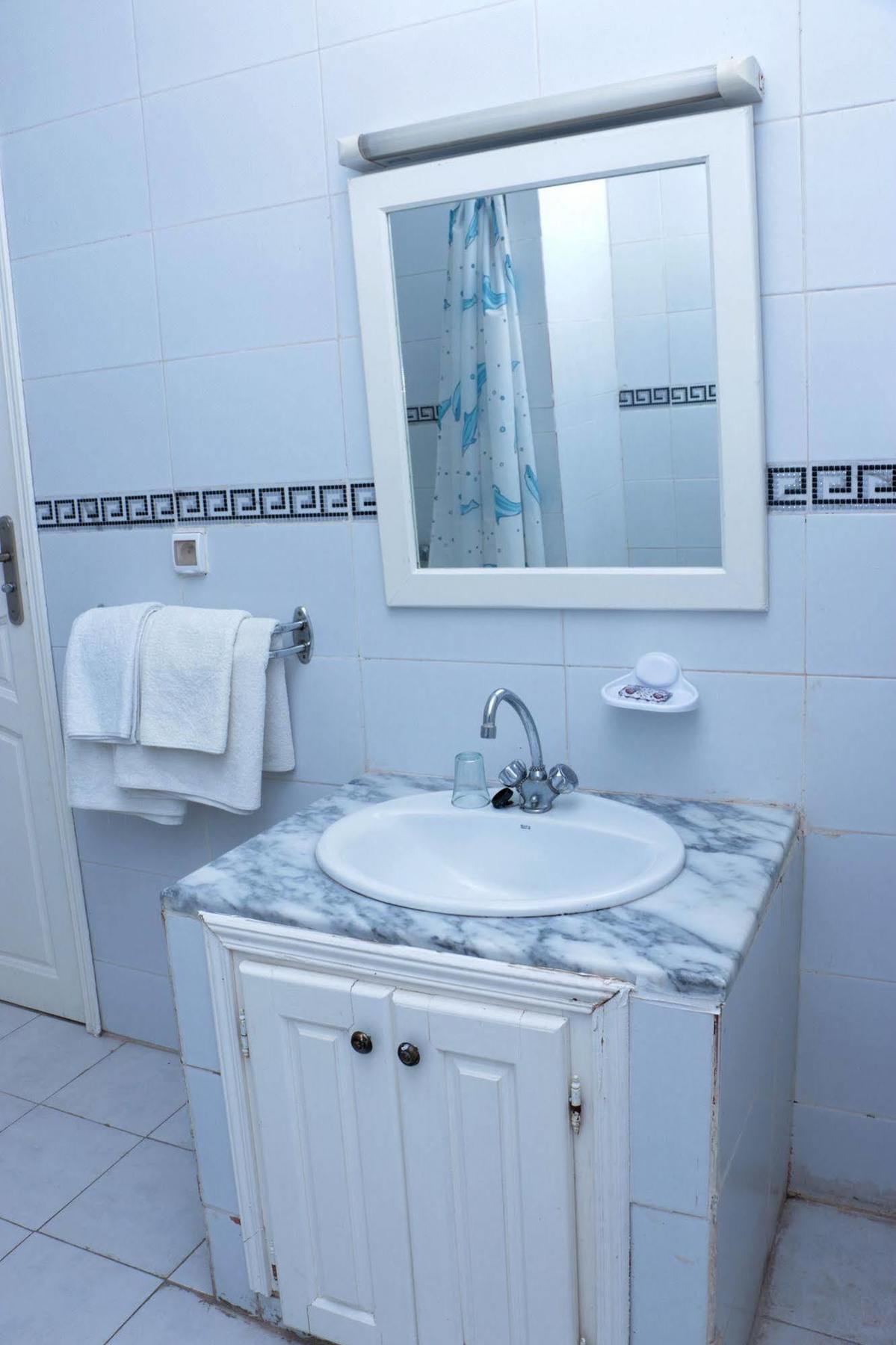 Hotel Saint Georges Tunis Ngoại thất bức ảnh